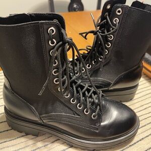 Stylish Black Lace-Up Combat Boots